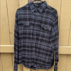 George Black & Gray Plaid Button-Down Shirt